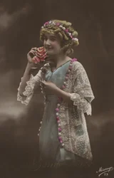 Fille avec des fleurs